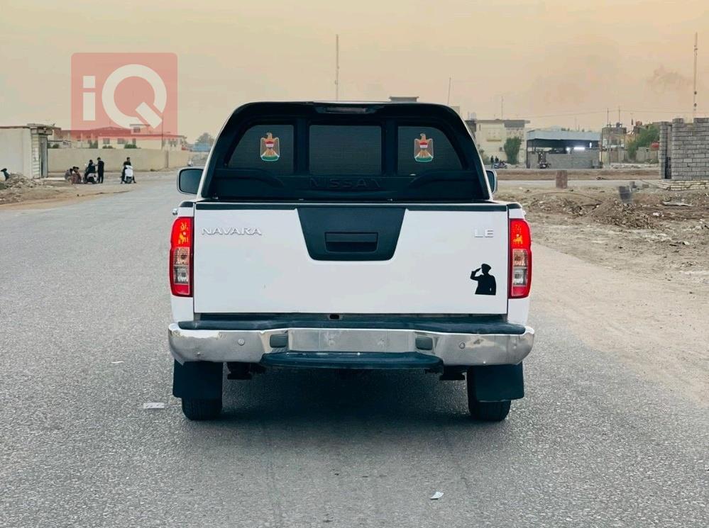 نيسان نافارا